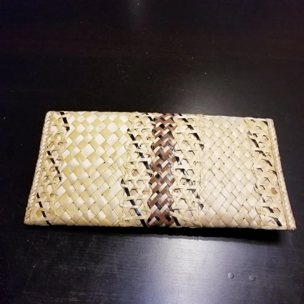 Unbranded | Bohemian Chic Tan Weave Clutch With Fabric Lining (One Size)